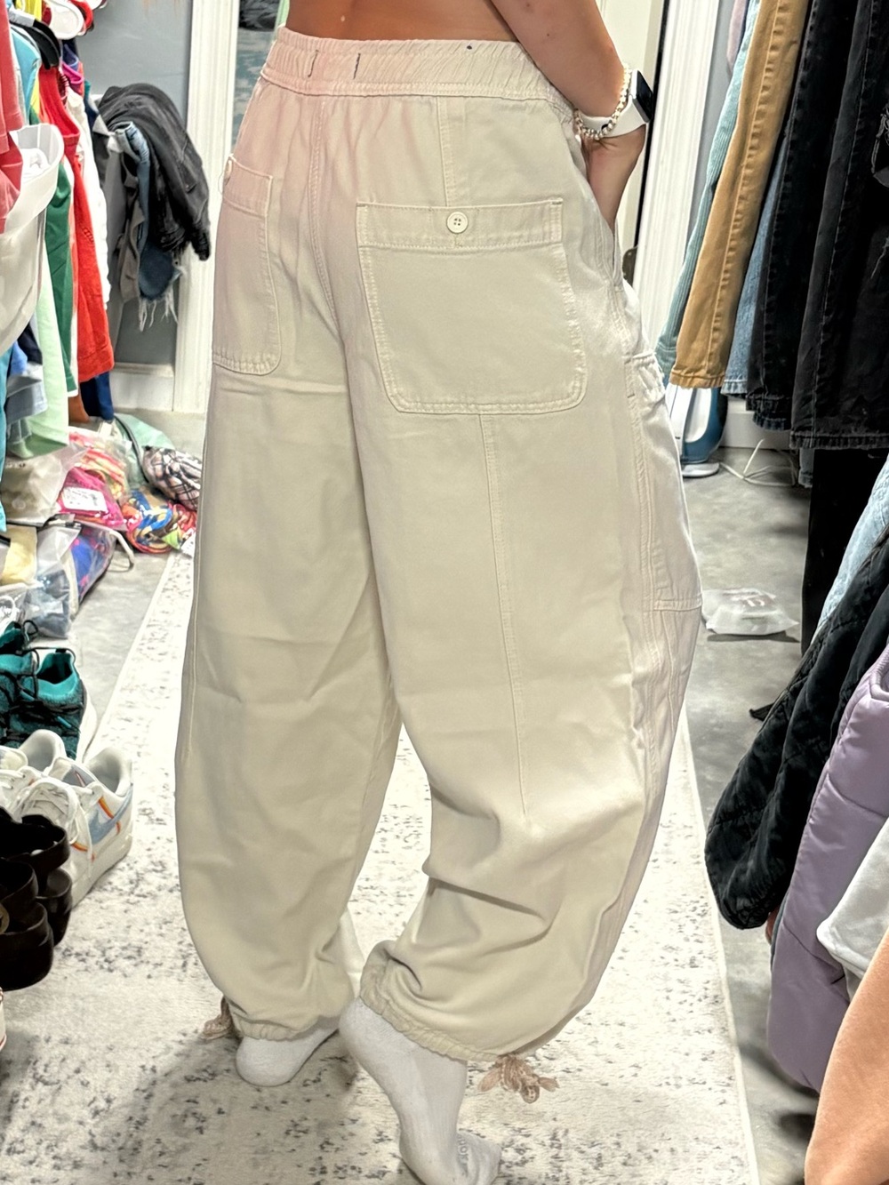 Free People We The Free Bright Eyed Low-Slung Pull-On Jeans - Picture 5 of 9